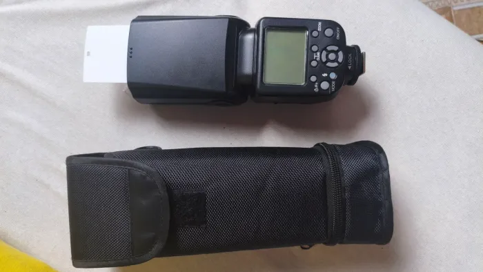 FLASH DA TRIOPO SPEEDLIGHT TR -988