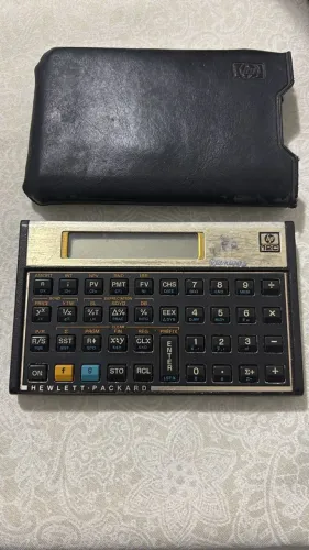 Calculadora HP 12 c Usada em perfeito estado (funcionando 100%)