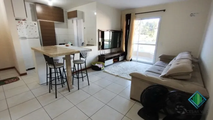 Apartamento em ótima localização no bairro Pagani