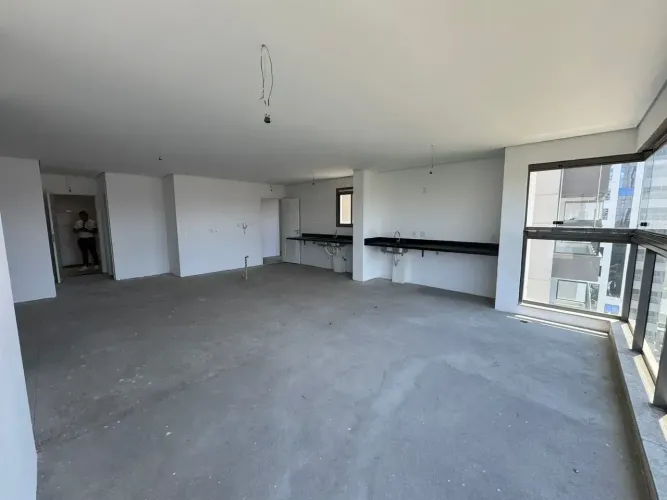 Apartamento de Alto Padrão no Centro de Guarulhos  150m² com Lazer Completo
