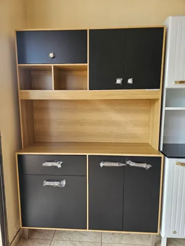 Armário preto novo