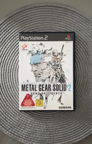 Metal Gear Solid 2: Sons of Liberty PS2 Original Completo NTSC-J (Japonês)