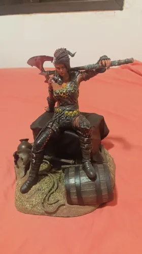 Estatueta Karlach Baldur's Gate 3 desmontável