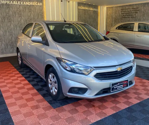 Chevrolet Onix Hatch LT 1.0 8V Flex Mec. 4P 2018