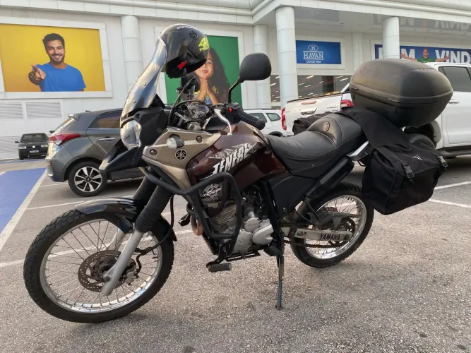Tenere 250 Adventure
