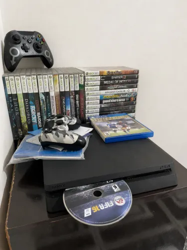PlayStation 4 - Slim 1TB