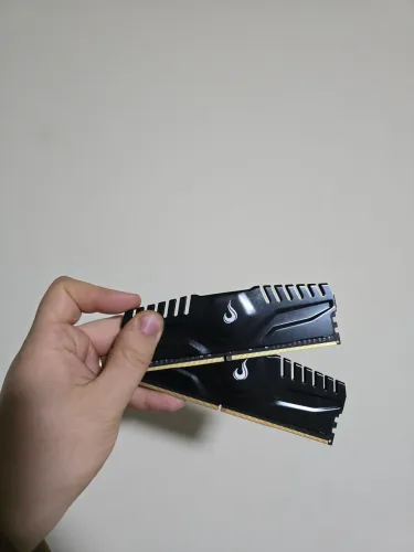 Memória ram ddr4 16gb 3200mhz 2x8