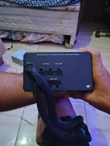 Fonte corsai 750w