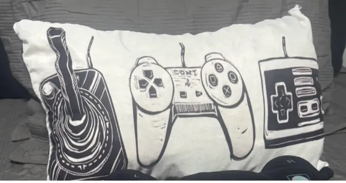 Almofada para quarto gamer