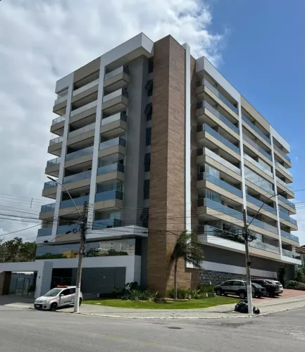 APARTAMENTO A VENDA COM VISTA PARA A LAGOA EM ARARUAMA.