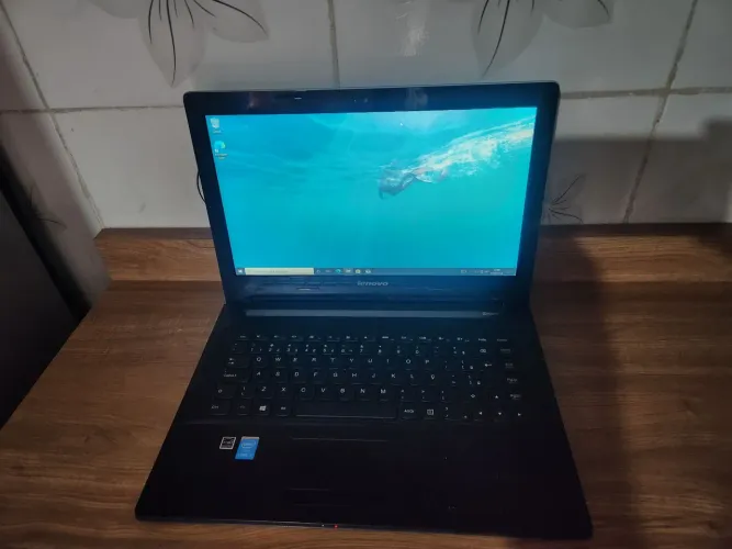 Notebook  lenovo core i7 5 geração 8gb ddr3 ssd 120gb bateria excelente Windows 10 