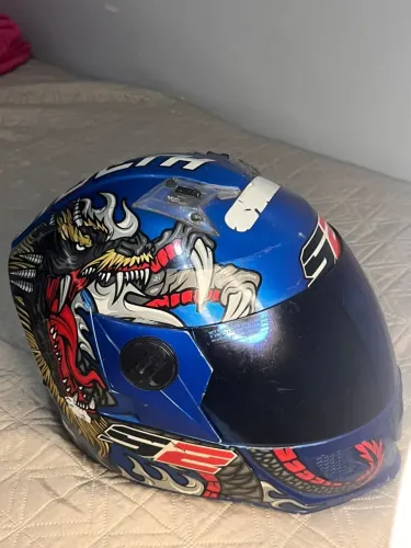 modelo Pro Tork Stealth Dragon na cor azul.