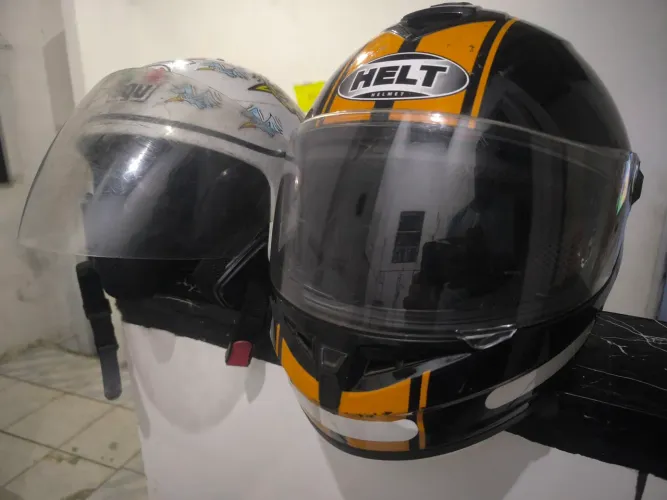 Capacete