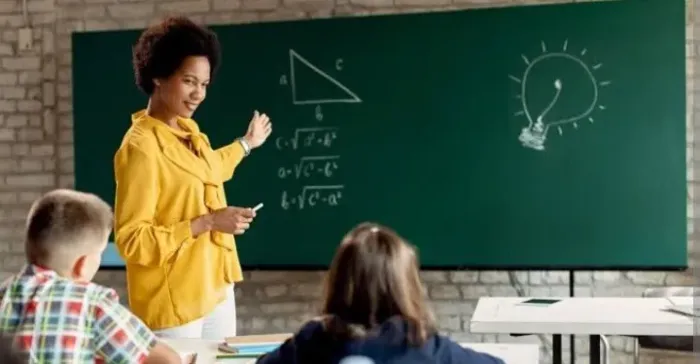 Procuro professor(a) de Português