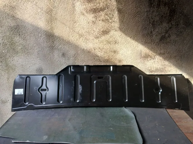 Chapa traseira superior voyage MOD: G4. G5. G6.