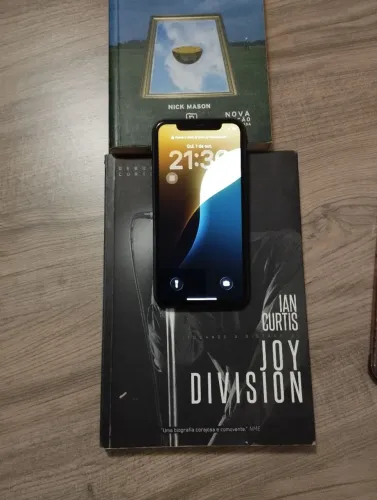 iPhone 11 - Excelente estado 64gb Preto