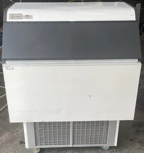 Máquina de gelo EGC 150 A