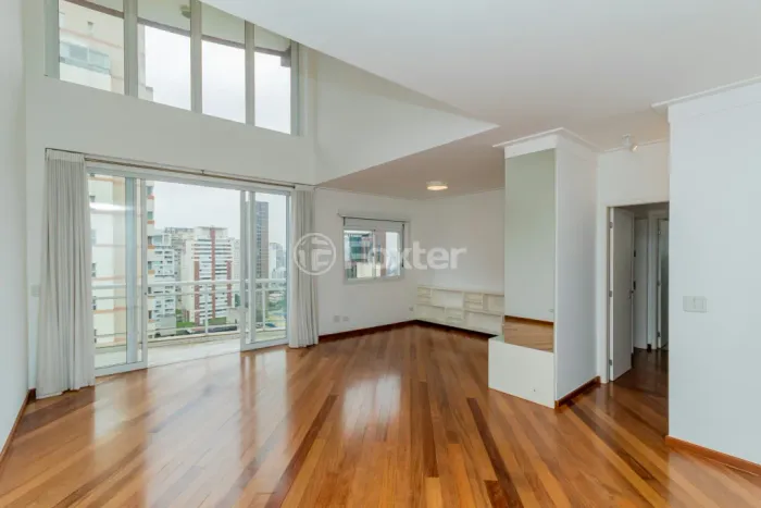 Apartamento à venda Rua Iara, Itaim Bibi - São Paulo