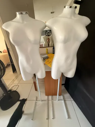 Manequins a venda