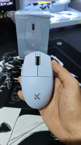 Mchose G3 V2 Mouse sem Fio - Sensor Paw 3311 - Novo - 2.4G sem fio + com fio + Bluetooth
