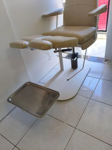 Cadeira Podologia Ferranti- Maca maleta - Cadeira Mocho