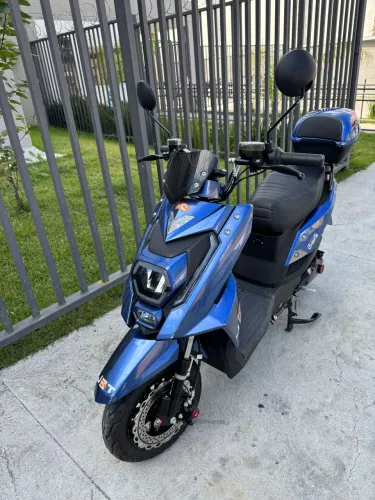 Moto elétrica scooter  jet 1000w sem CNH