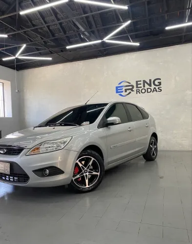 Ford Focus 2.0 16v/ 2.0 16V Flex 5P 2013