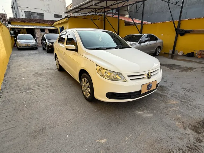Volkswagen Voyage 1.0/1.0 City MI Total Flex 8V 4P 2012