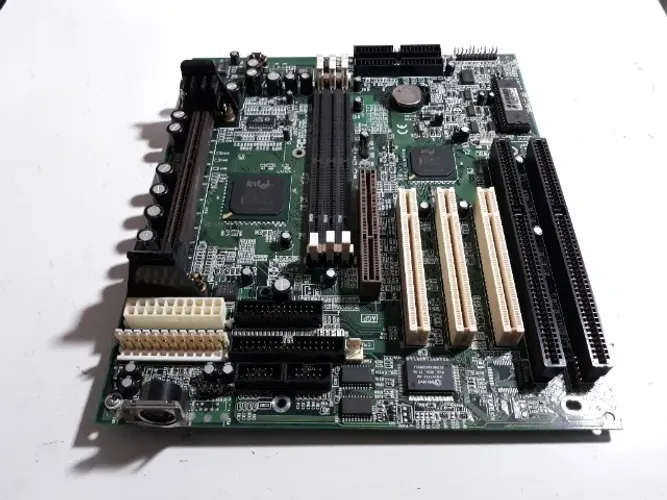 Placa mãe ATC-6130