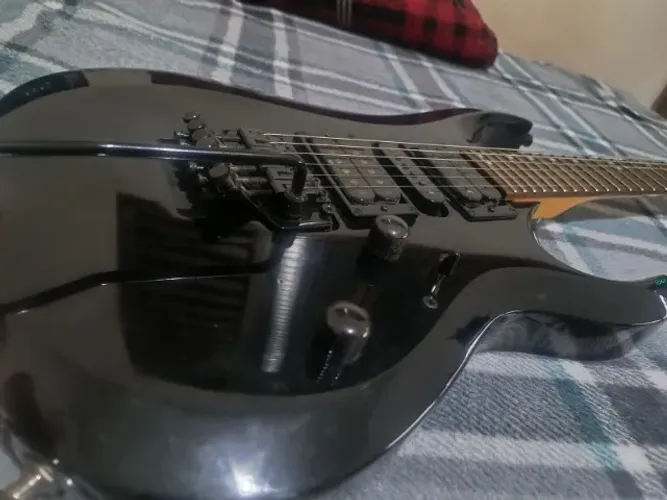 Guitarra Cort x6 preta