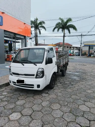 Kia Motors Bongo K-2500 2.5 4X2 TB Diesel 2015