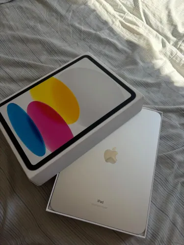 IPAD 10