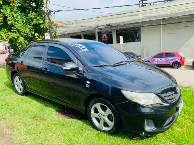 Toyota Corolla GLI 1.8 Flex 16V Aut. 2013