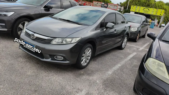 Honda Civic Sedan LXS 1.8/1.8 Flex 16V Aut. 4P 2014