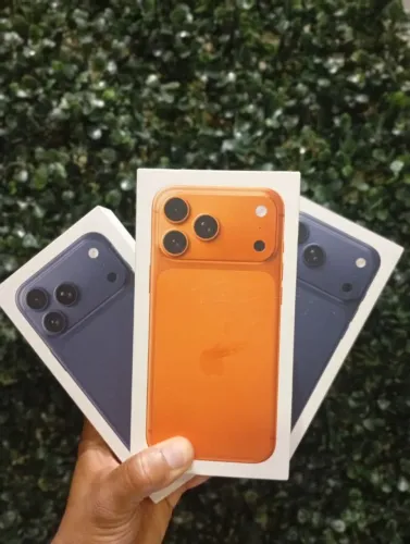 iPhone 17 Pro Max Lacrado - Pronta Entrega