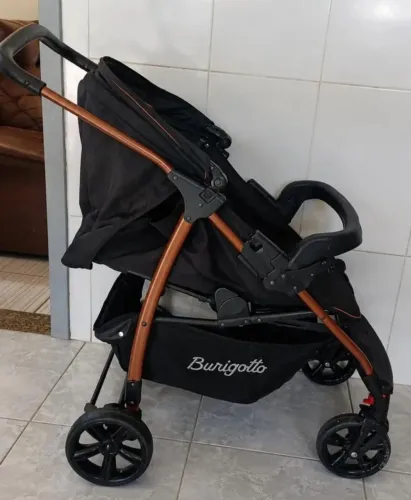 Carrinho de bebe Burigotto 