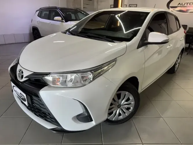 Toyota Yaris XL 1.5 Flex 16V 5P Aut. 2023