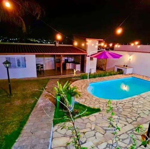 Casa à venda no Belvedere II | 3 quartos, suíte e piscina