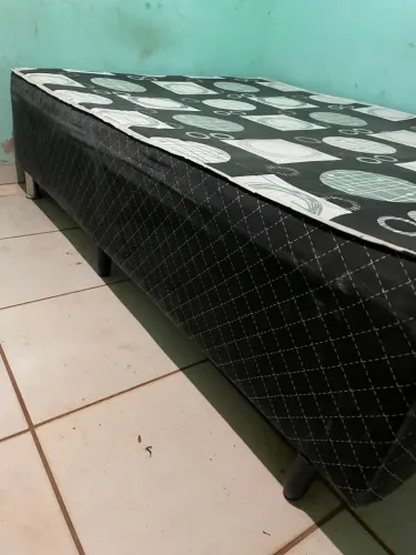 Cama box
