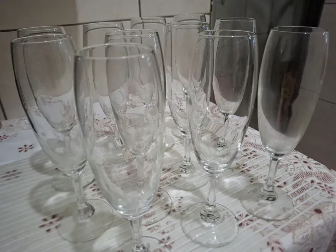 12 Taças para espumante de cristal