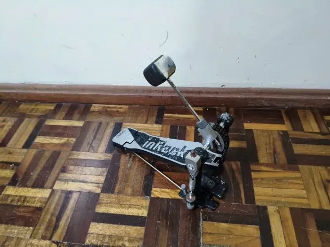 Pedal de Bumbo Odery in Rock com Corrente Dupla