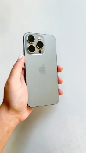 IPHONE 15 PRO 256GB 87% BATERIA