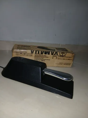 Pedal Sustain Yamaha Fc4a