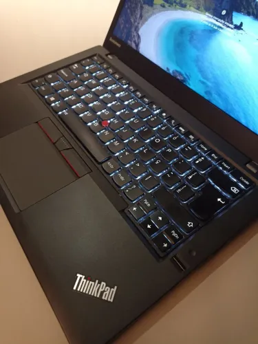Lenovo ThinkPad T440s i5 vPro SSD 256GB 8GB RAM + 2 Baterias | Muito Conservado