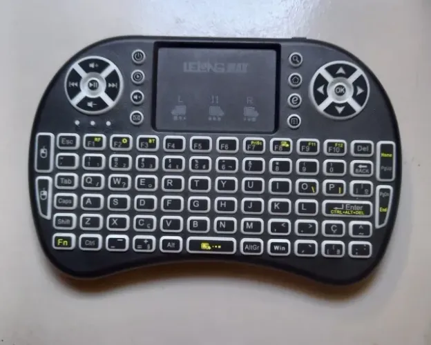 Mini Teclado Wireless com Touchpad - Para PC, Notebook e Smart TV