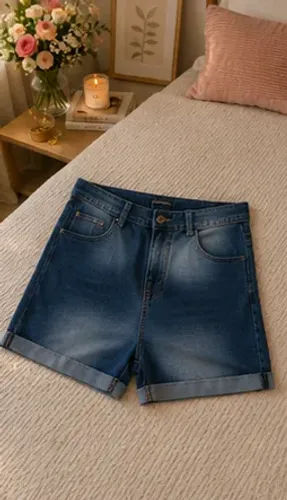 Short Jeans