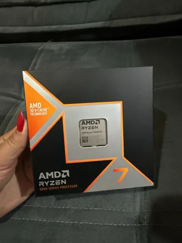 AMD RYZEN 7 9800x3D