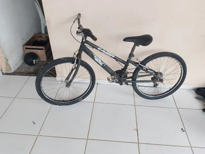 Bicicleta aro 24 Caloi 