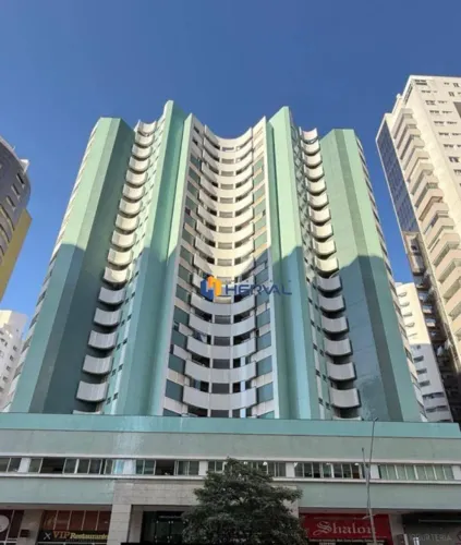 Apartamento com 2 dormitórios à venda, 69 m² por R$ 750.000,00 - Zona 07 - Maringá/PR