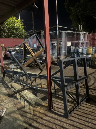 suporte para caixa de água 